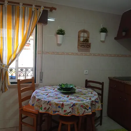 Moradia Meca - Casas Ferias Nazaré